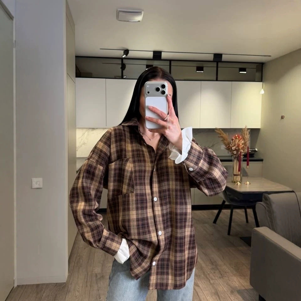 Damen Kariertes Flanell-Overshirt mit Hemdblusenkragen, Relaxed-Fit und aufgesetzter Brusttasche Chichicherry