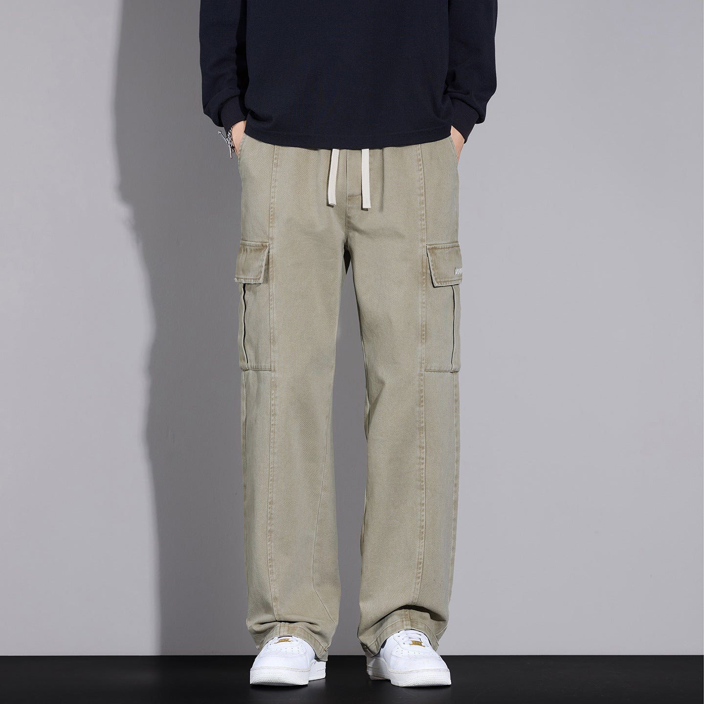 Men's Wide Cargo Pants made of Washed Cotton with Drawstring and Multi Pockets Chichicherry