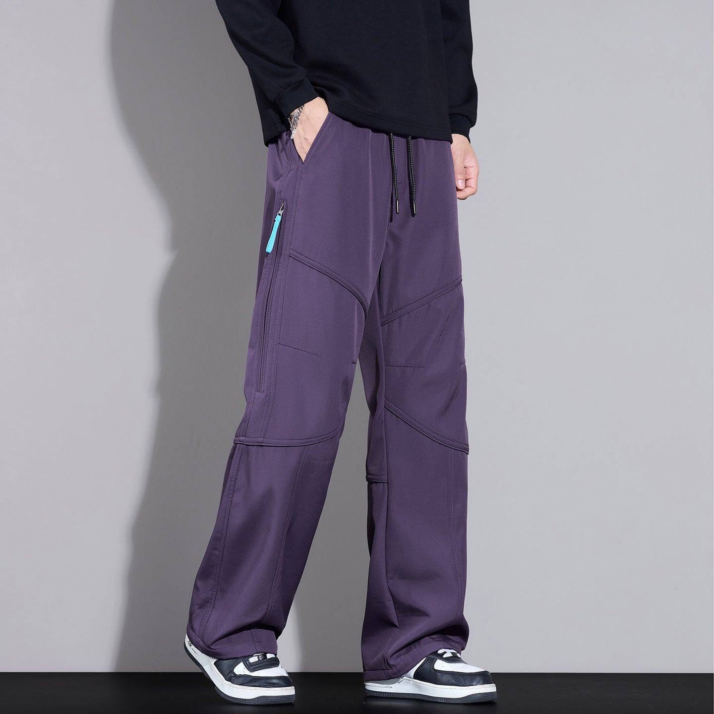 Men's Loose-Fitting Cargo Pants with Drawstring, Knee Panels and Multi-Pockets Chichicherry