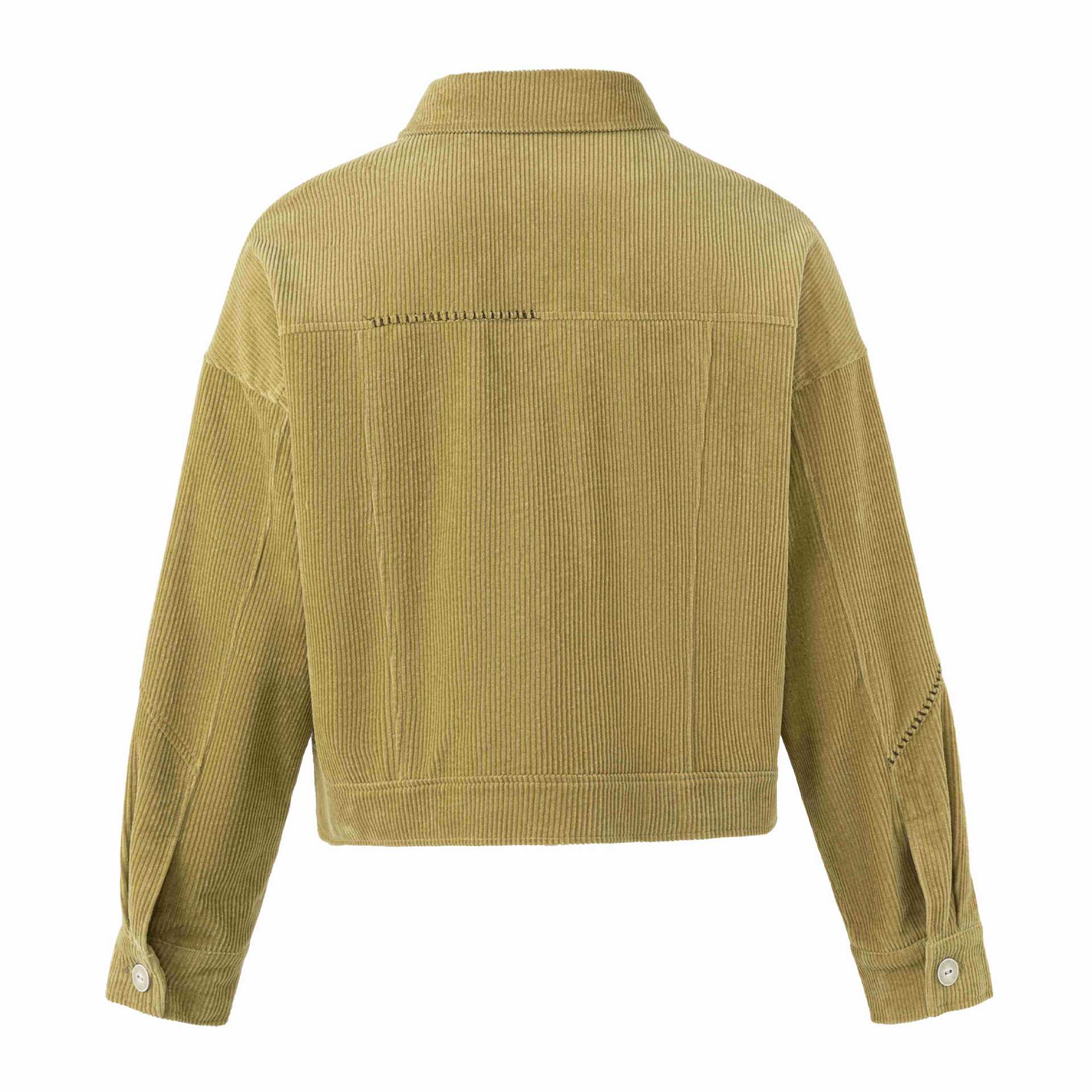 Women's short-cut cord trucker jacket in boxy cut with flap pockets Chichicherry