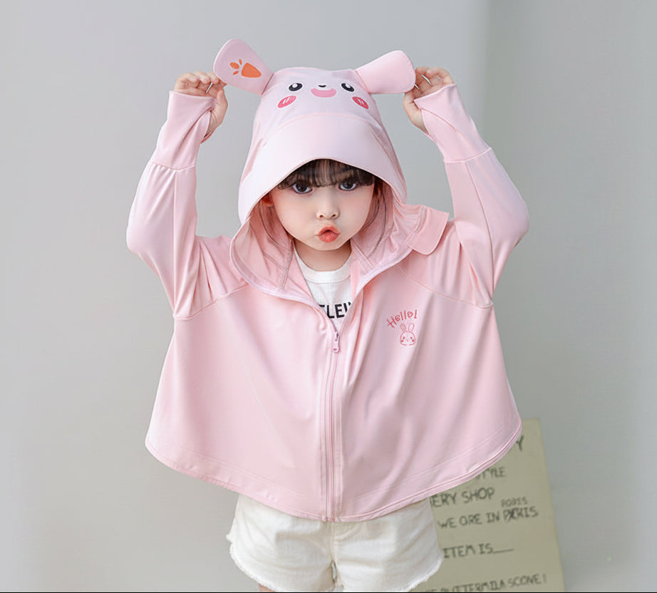Women lightweight and breathable sports jacket with hood Chichicherry