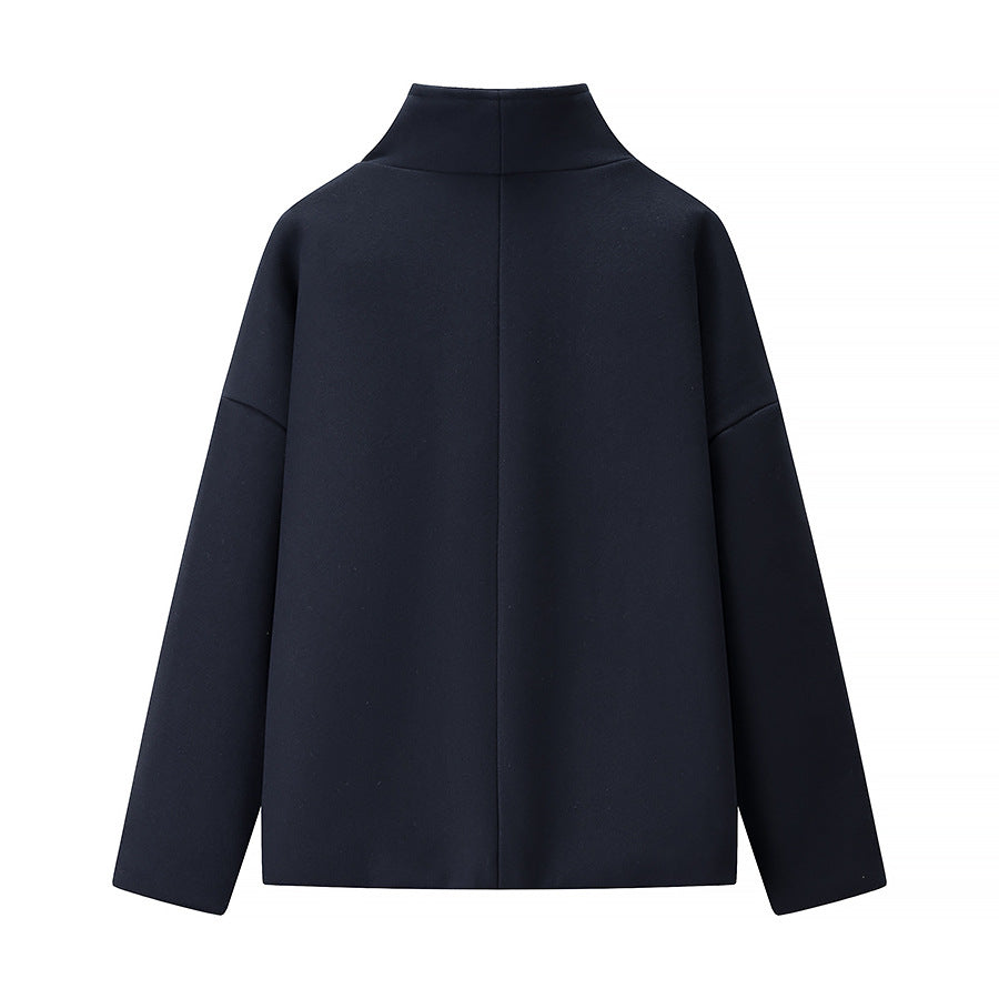 Ladies short double-breasted oversized boxy jacket with stand-up collar and side pockets Chichicherry
