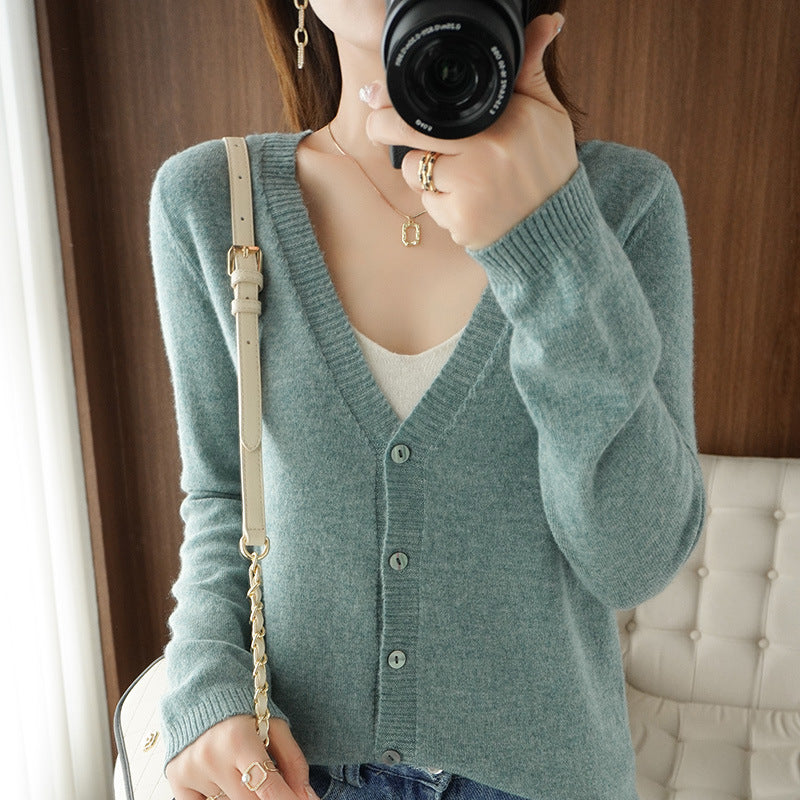 Women Light V-Neck Cardigan made of Cashmere Blend with Fine Ribbed Edge Chichicherry