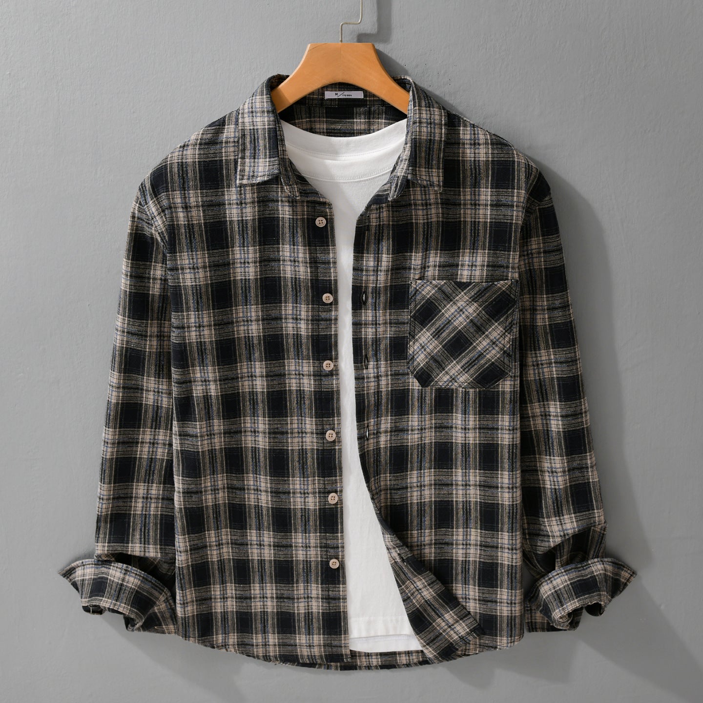 Men's Checked Flannel Overshirt in Vintage Look with Patch Chest Pocket and Casual Fit Chichicherry