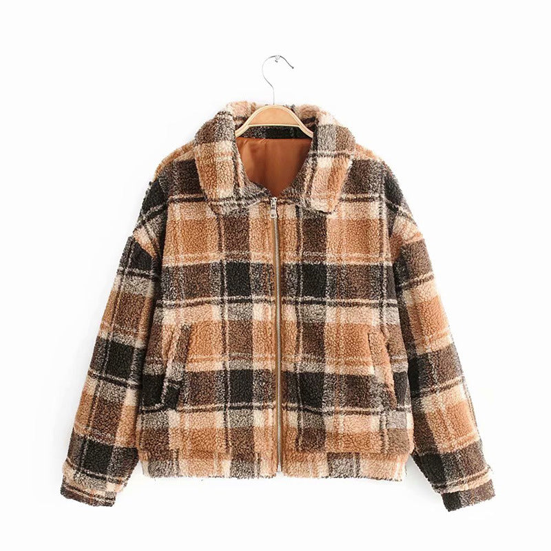 Women Checked Teddy Jacket with Zipper, Oversized Cut and Faux Fur Lining Chichicherry
