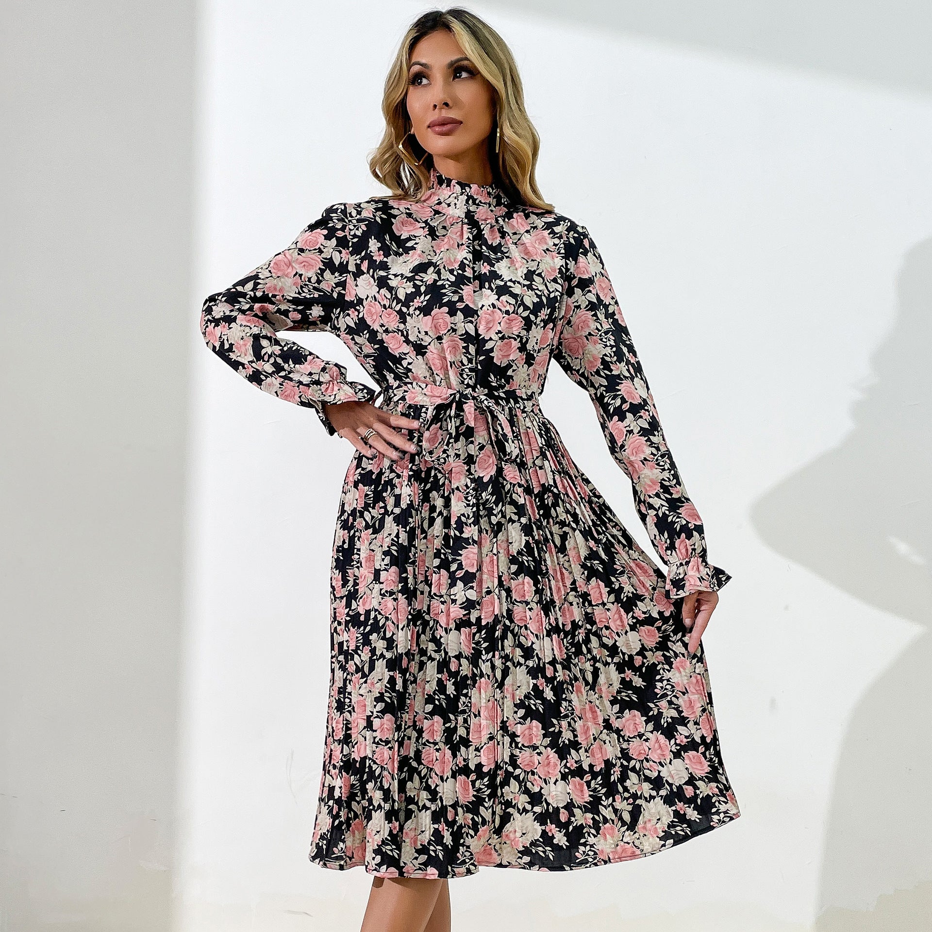 Women's midi dress with floral print, pleated skirt, stand collar, and tie belt Chichicherry