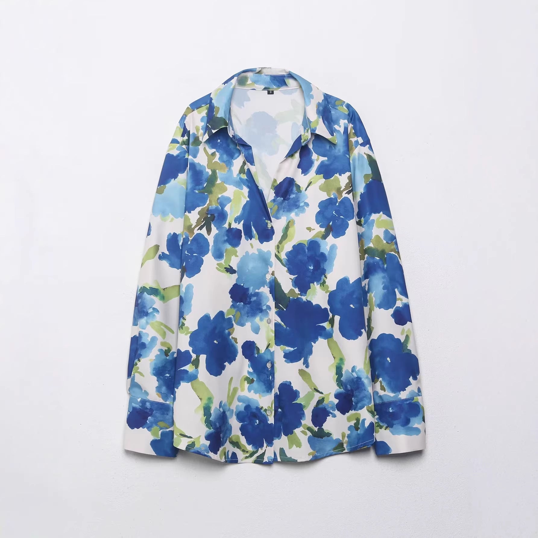 Women Loose-Fitting Silk-Like Blouse with Watercolor Print Chichicherry