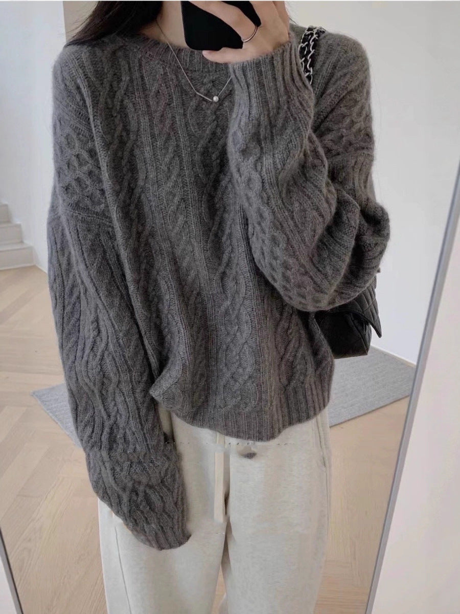 Women Oversize Cable Knit Sweater with Round Neck and Casual Shoulder Area Chichicherry