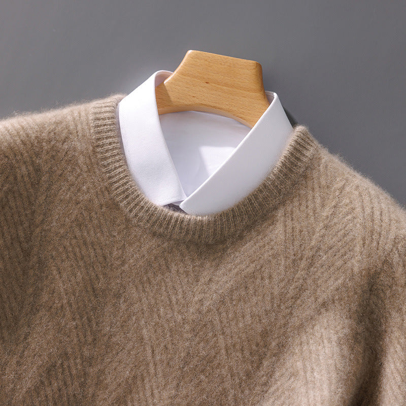 Men's structured crew neck pullover made of soft wool blend with chevron knit Chichicherry