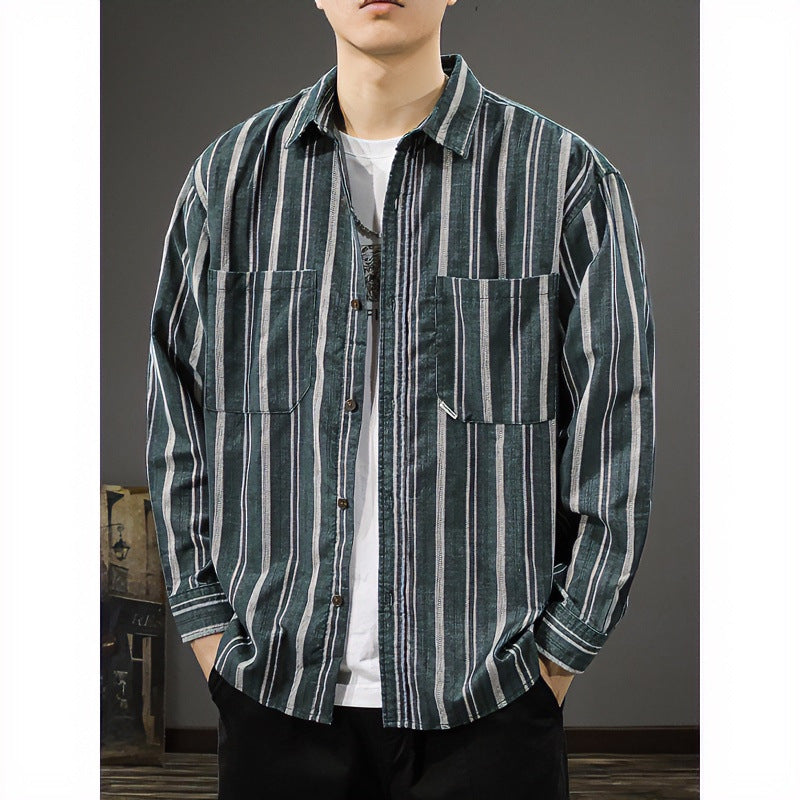Herren Oversized Breitcord-Hemdjacke mit vertikaler Streifenstruktur und aufgesetzten Brusttaschen Chichicherry