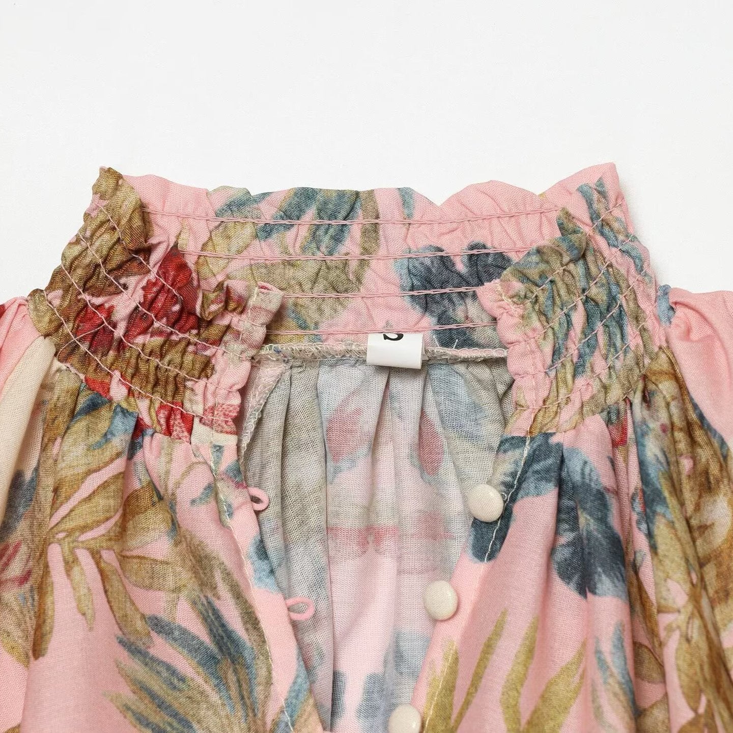 Women's Flowing Silk-like Blouse with Ruffle Collar, Button Placket and Balloon Sleeves Chichicherry