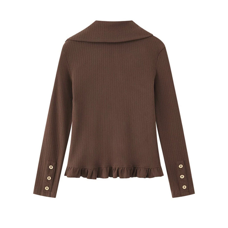 Women's cardigan with button placket, large collar, ruffled hem and star appliqués Chichicherry