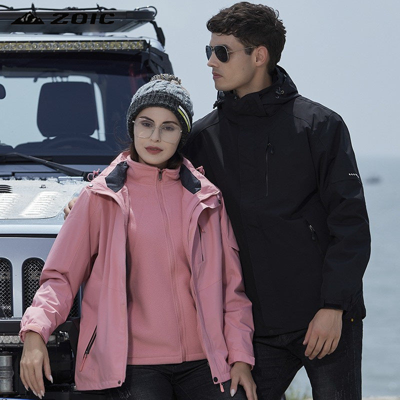 Ladies' technical rain and leisure jacket with adjustable hood and multiple pockets Chichicherry