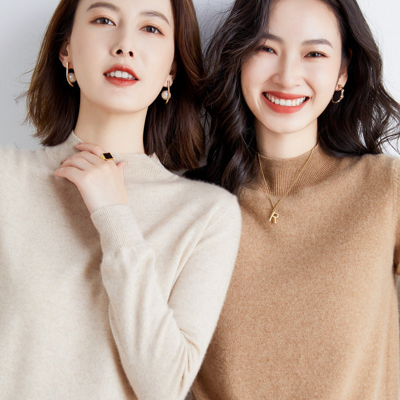 Women’s Short Turtle Neck Fine Knit Sweater with Light Mohair Effect Chichicherry