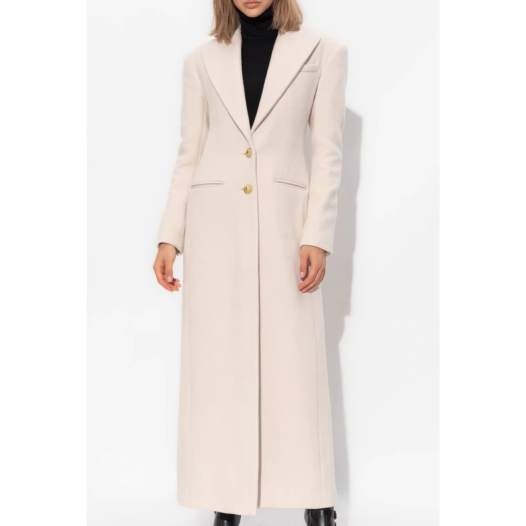 Women’s long-cut wool coat with tailored fit and golden buttons Chichicherry