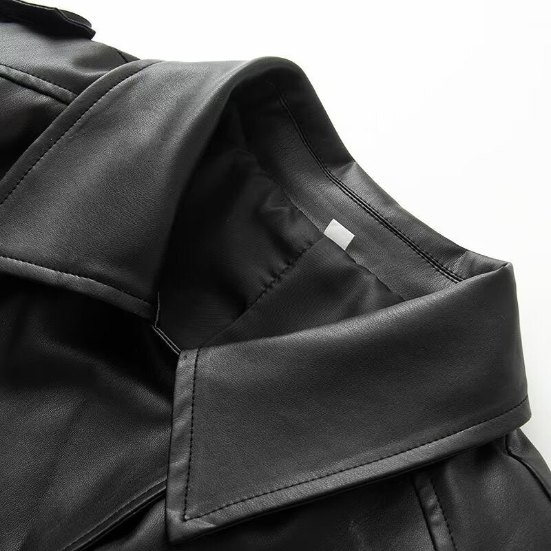 Women's short faux leather trench coat with waist belt and shoulder cape Chichicherry