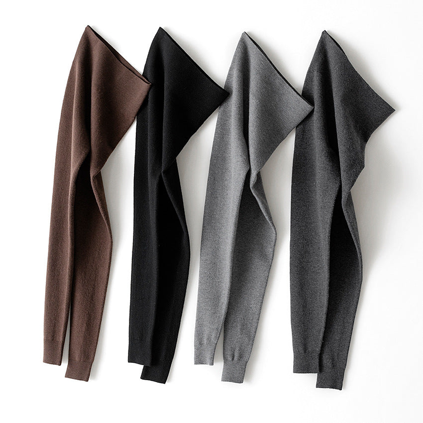 Ladies thermal leggings made of fine knit with high waistband and ribbed cuffs Chichicherry