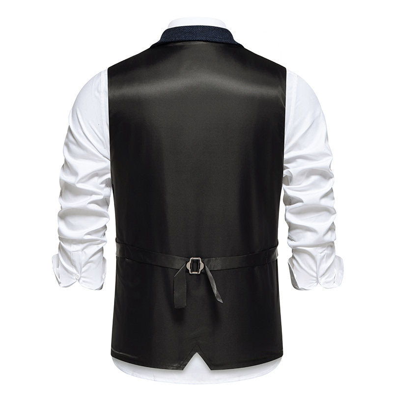 Men's tweed vest with herringbone structure, lapel collar and flap pockets Chichicherry
