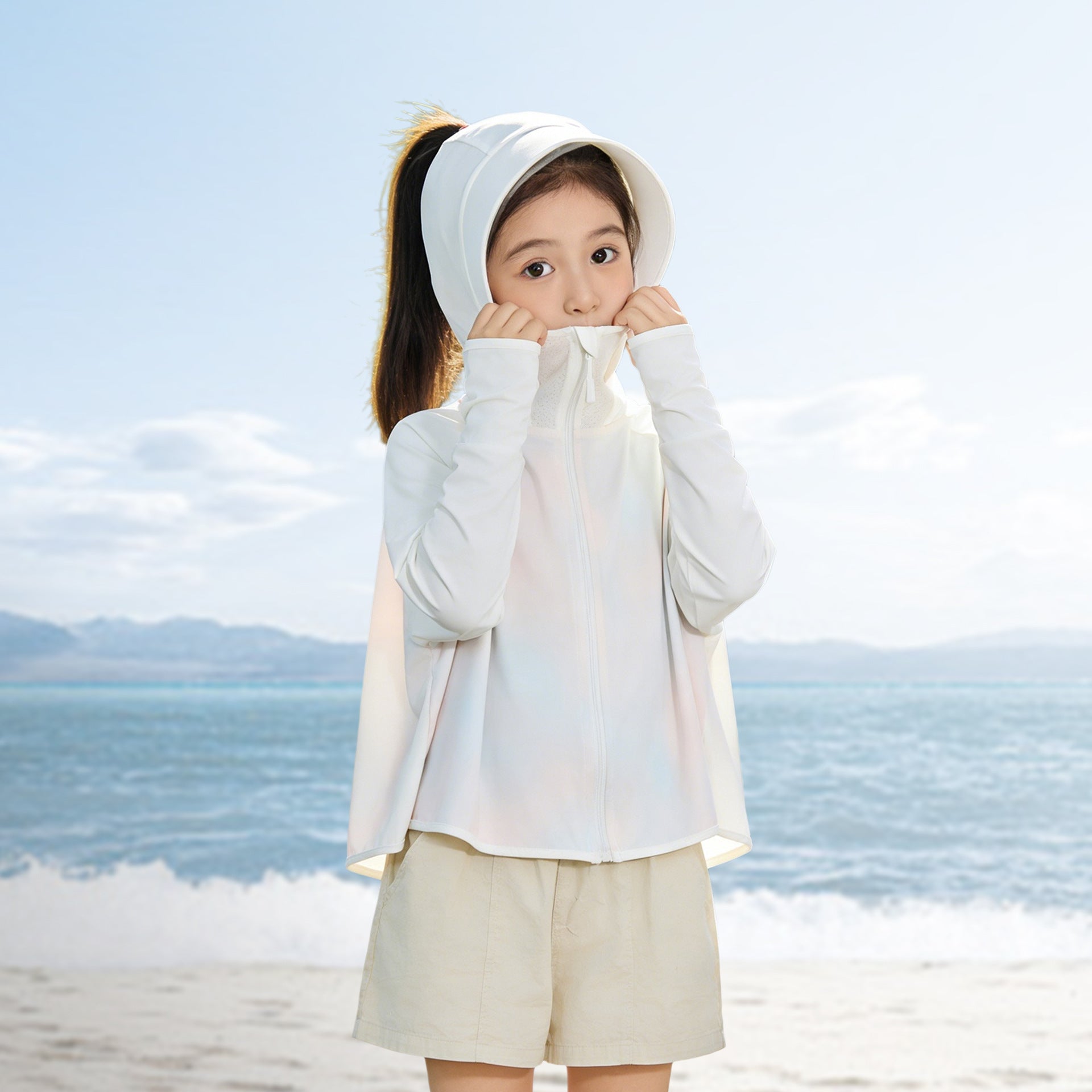 Girls' sun jacket with hood and UV protection Chichicherry