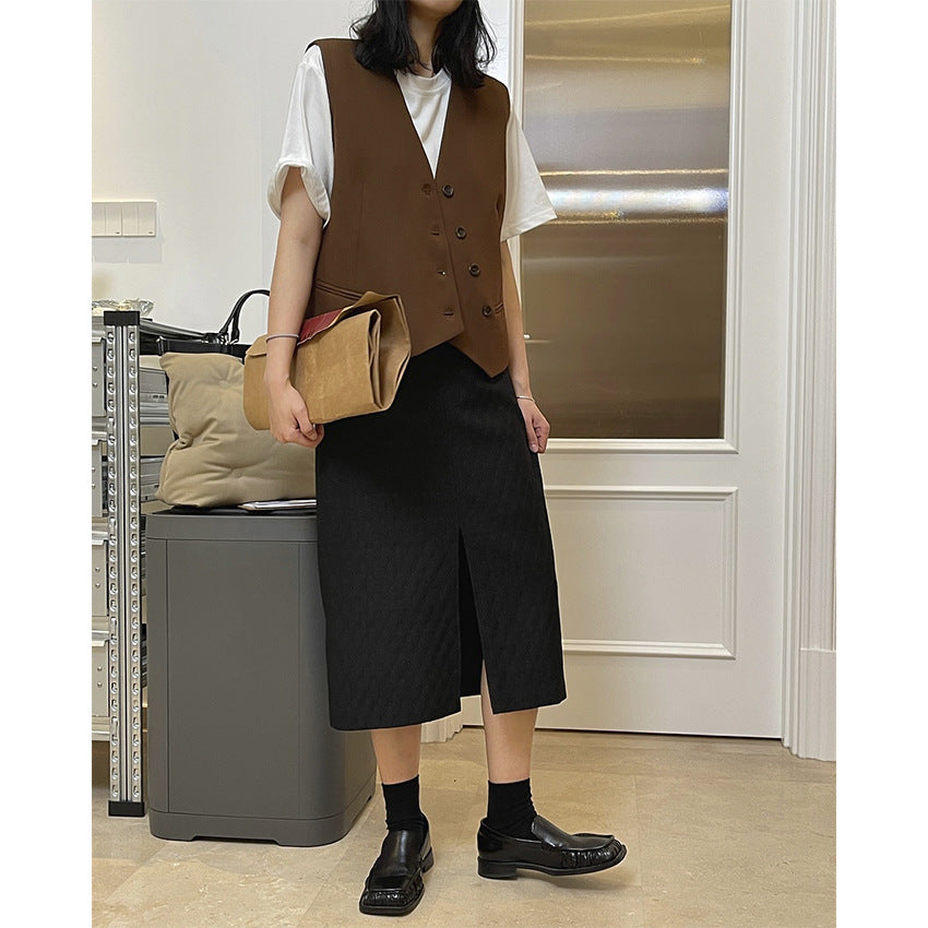 Women's Tailored Tailoring Waistcoat with V-Neck, Four-Button Front and Piped Insert Pockets Chichicherry