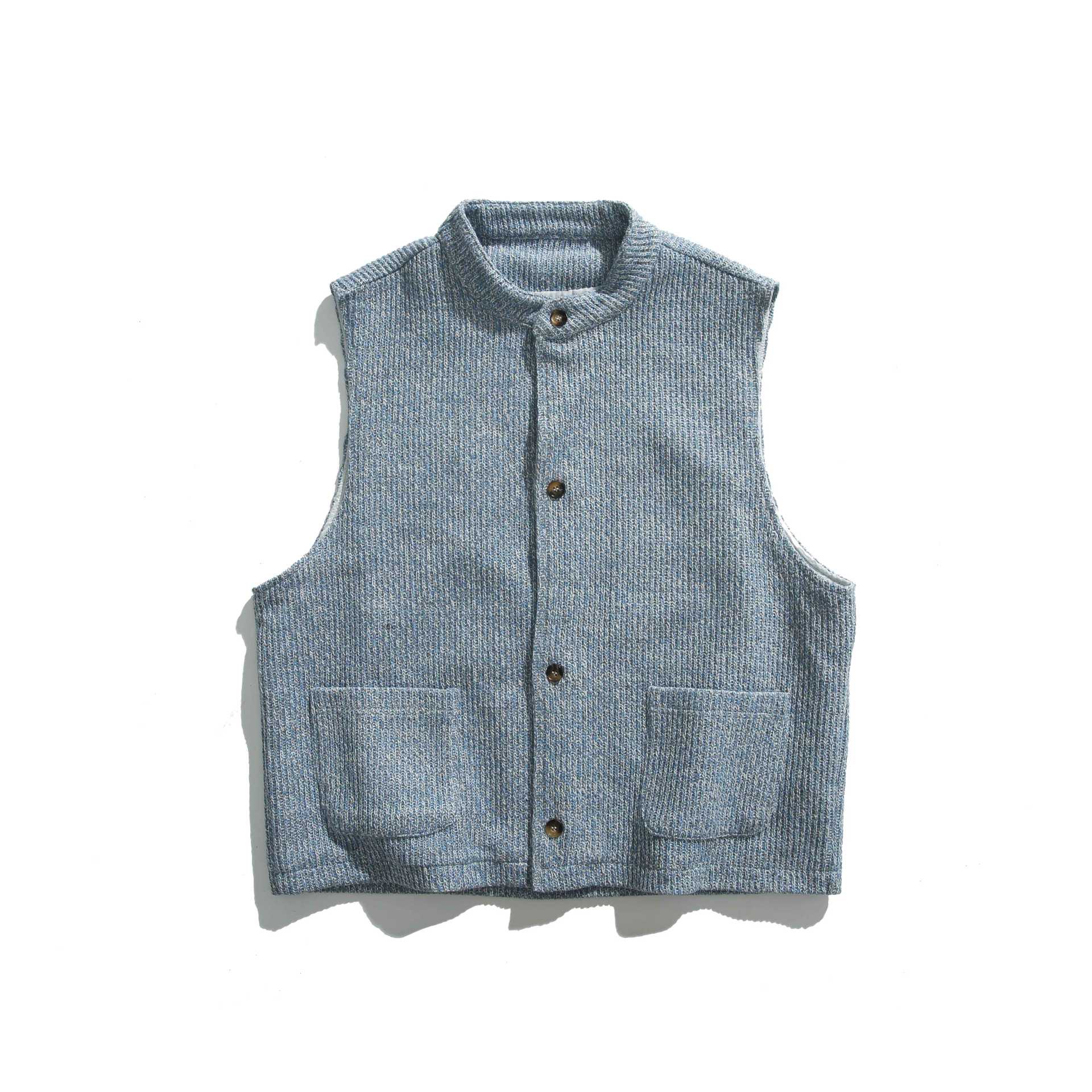 Women's knitted vest with standing collar, button placket and patch pockets Chichicherry