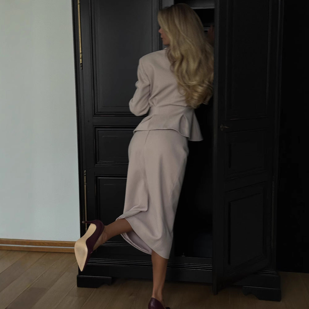Women Two-Piece Business Suit with Tailored Blazer and Pencil Skirt Chichicherry