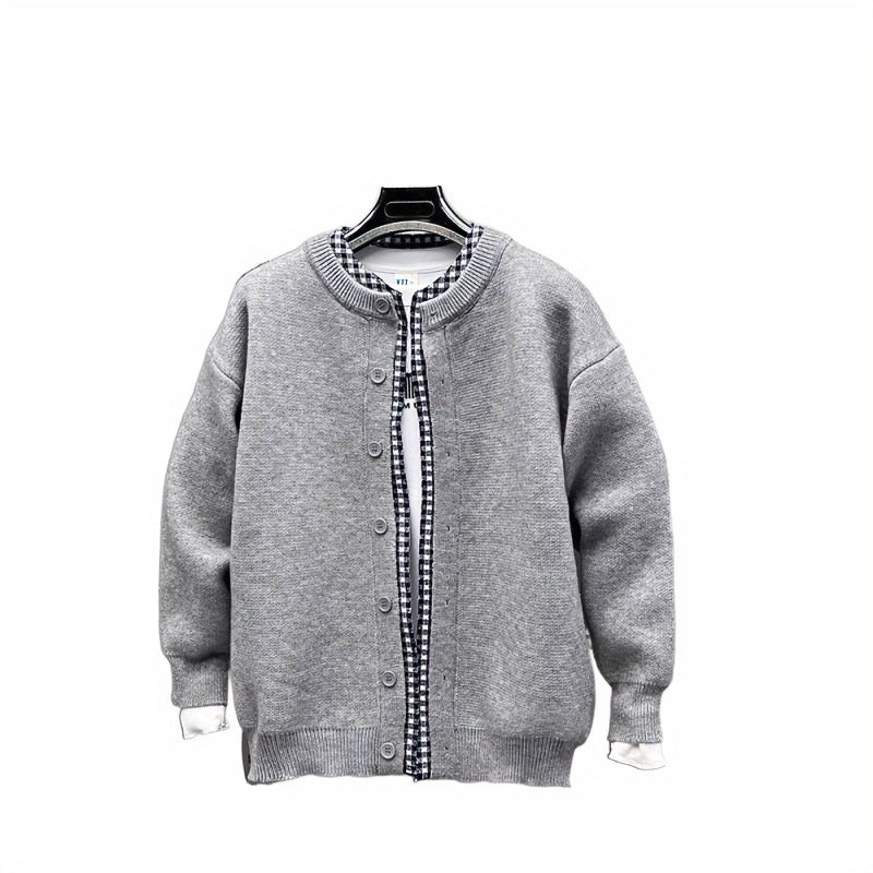 Unisex Lässige Strickjacke im Layering-Look mit Rundhals und Kontrast-Karoinnenschicht Chichicherry