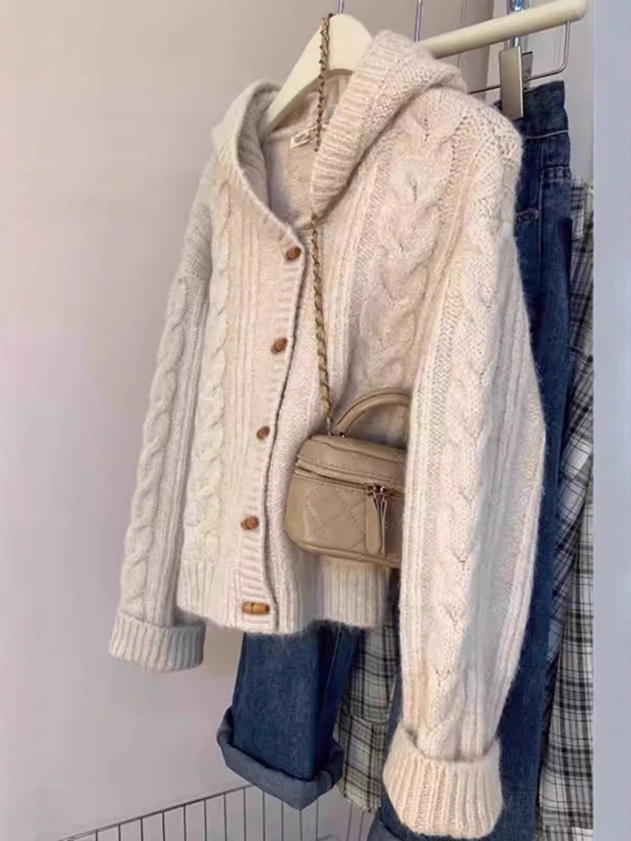 Ladies hooded cardigan with cable knit, wooden button placket and boxy silhouette Chichicherry
