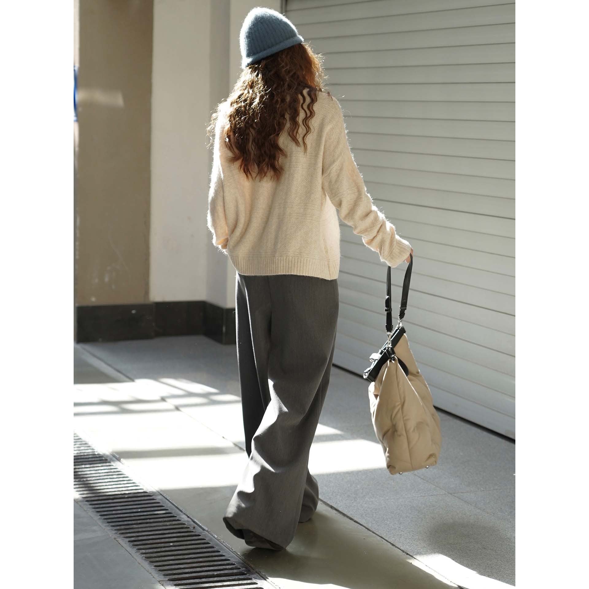 Women's Soft Mohair-Look Oversize Sweater with Boat Neck Chichicherry