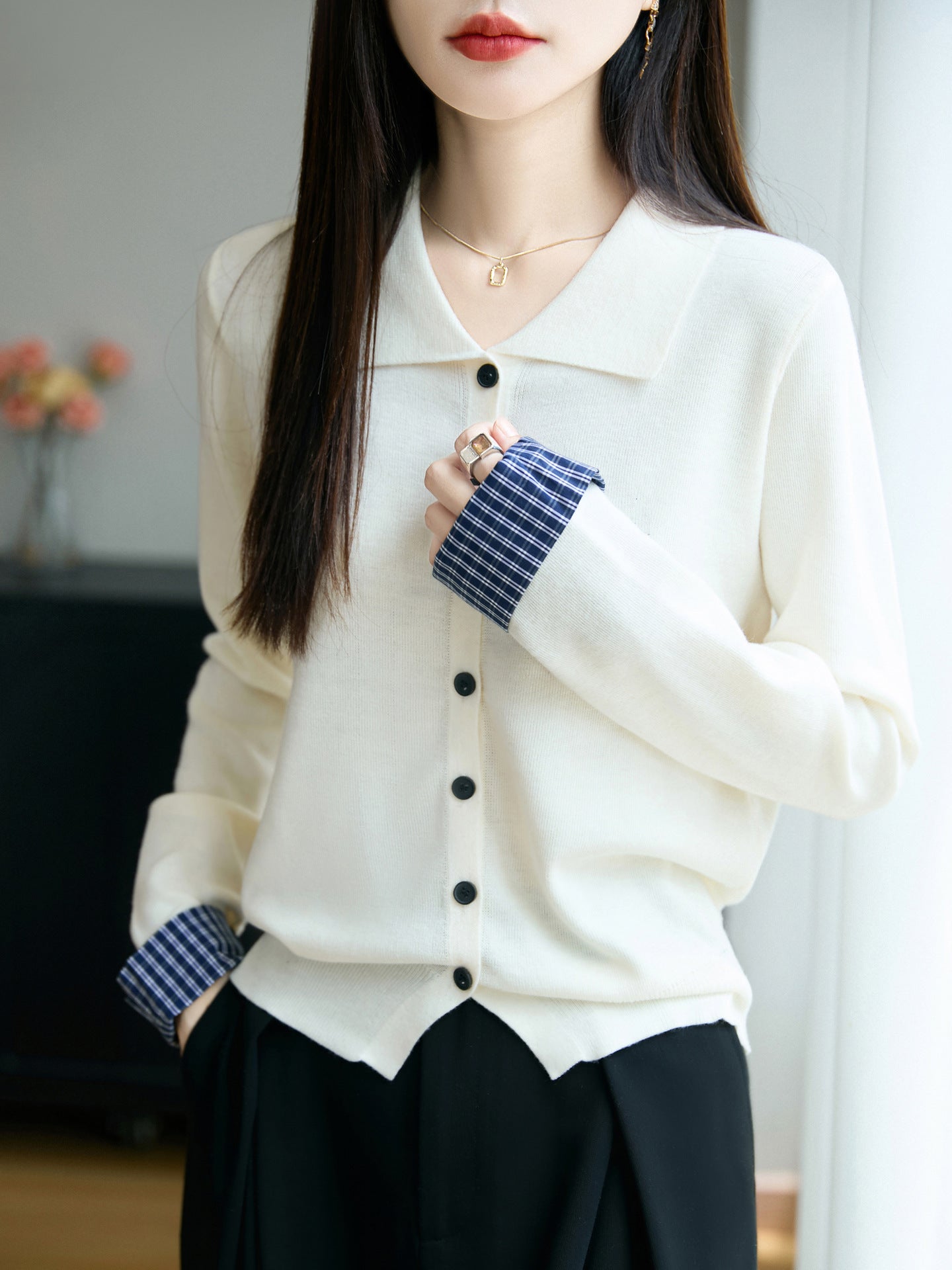Women Lightweight Fine Knit Cardigan with Wide Shirt Collar and Front Button Placket Chichicherry
