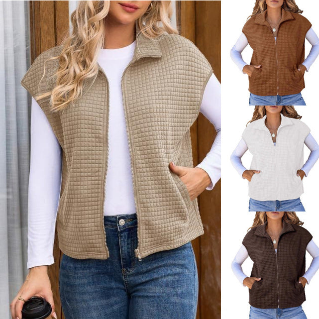 Ladies quilted vest with structured waffle look, stand-up collar and full-length zipper Chichicherry