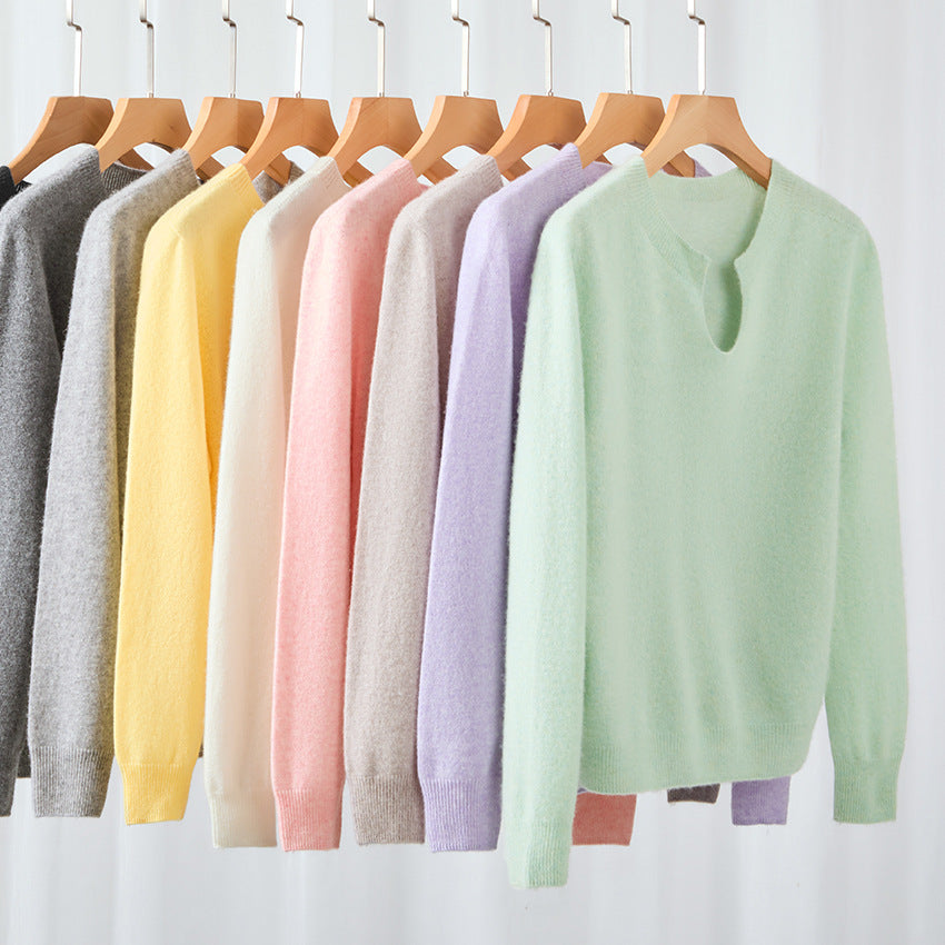 Women's Fine Knit Sweater with Notch Collar and Angora Look Chichicherry