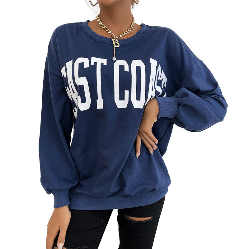 Women's Loose Crew Neck Sweatshirt in College Style with Block Letter Print and Ribbed Hem