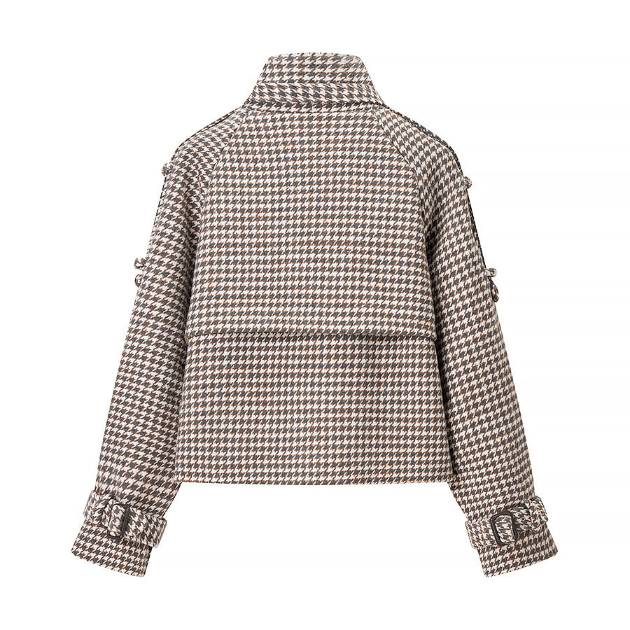 Ladies short jacket in houndstooth with stand-up collar, double-breasted and waist details Chichicherry