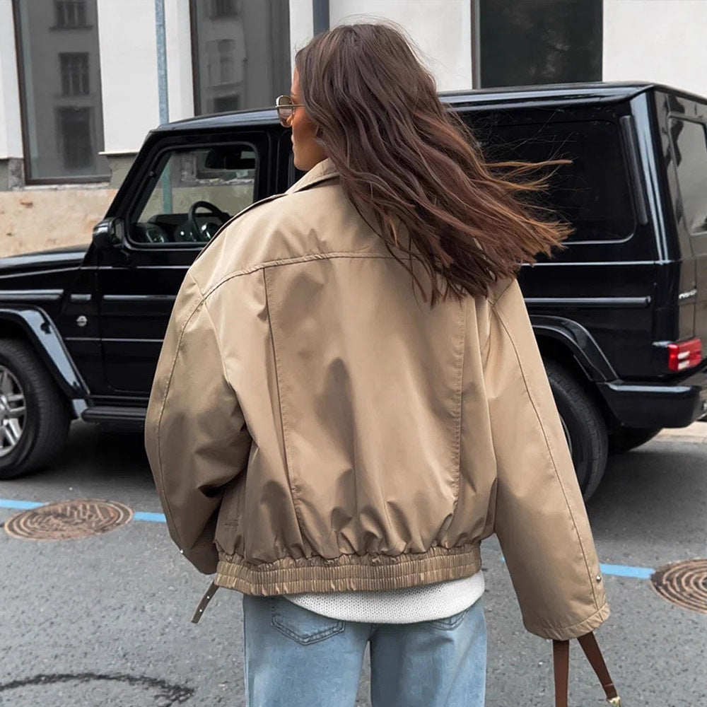 Women's short jacket in oversized look with wide lapels and drawstring waist Chichicherry