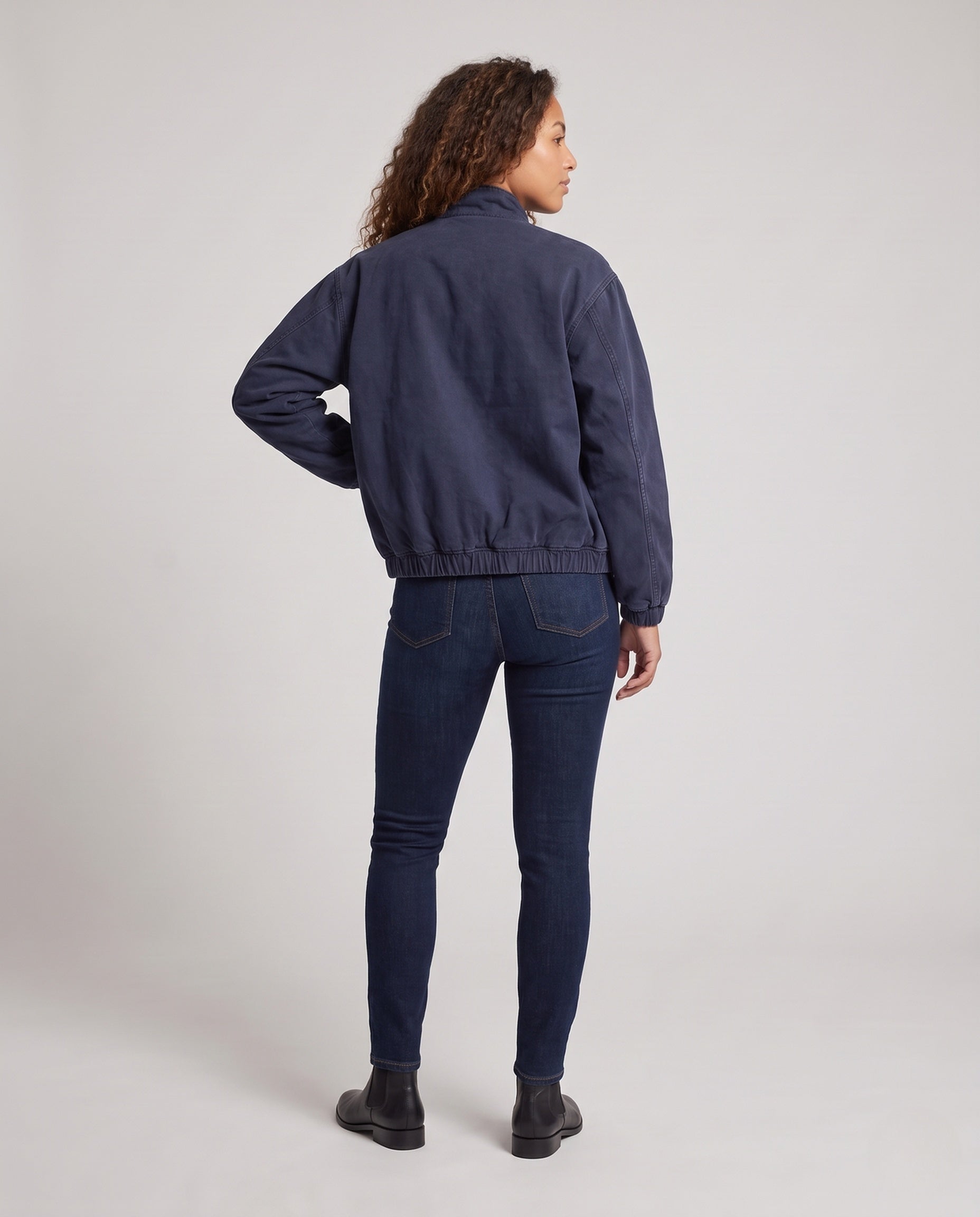 Product 10997472526682 - back_view