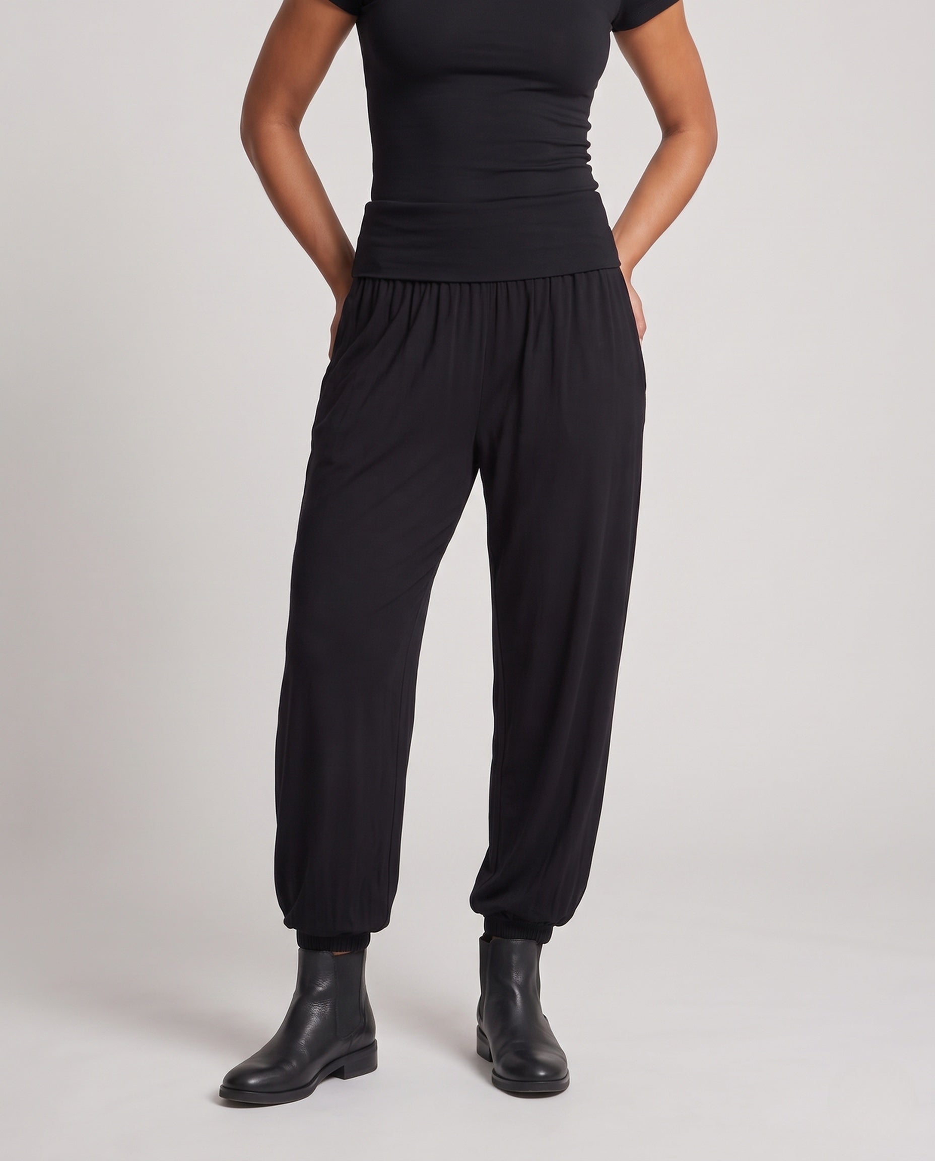 Product 10997490942298 - lower_body