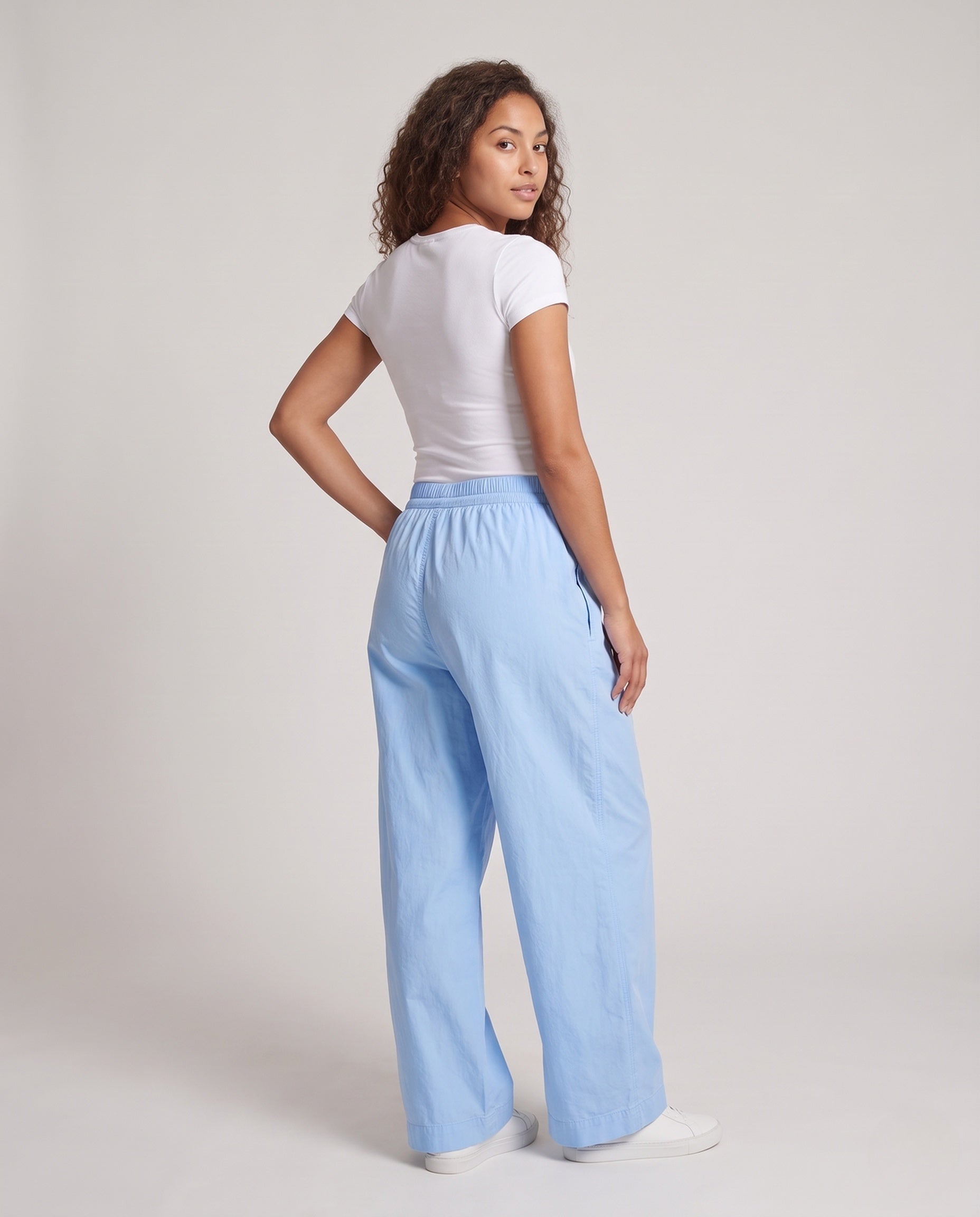 Product 10997492875610 - back_view