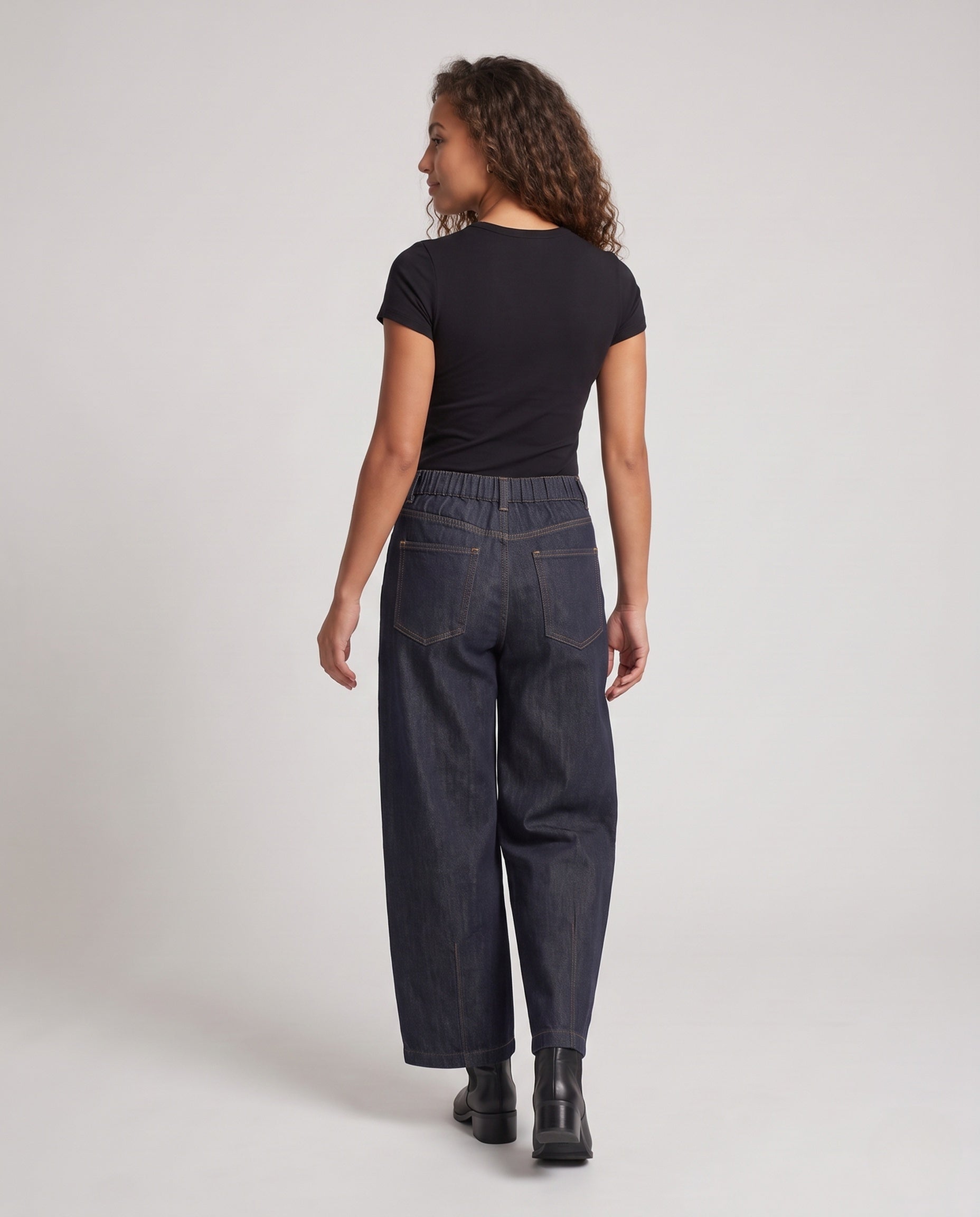 Product 10999783948634 - back_view