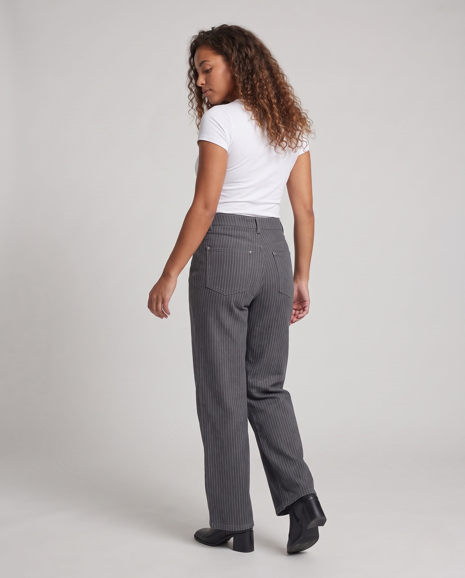 Product 10999786176858 - back_view
