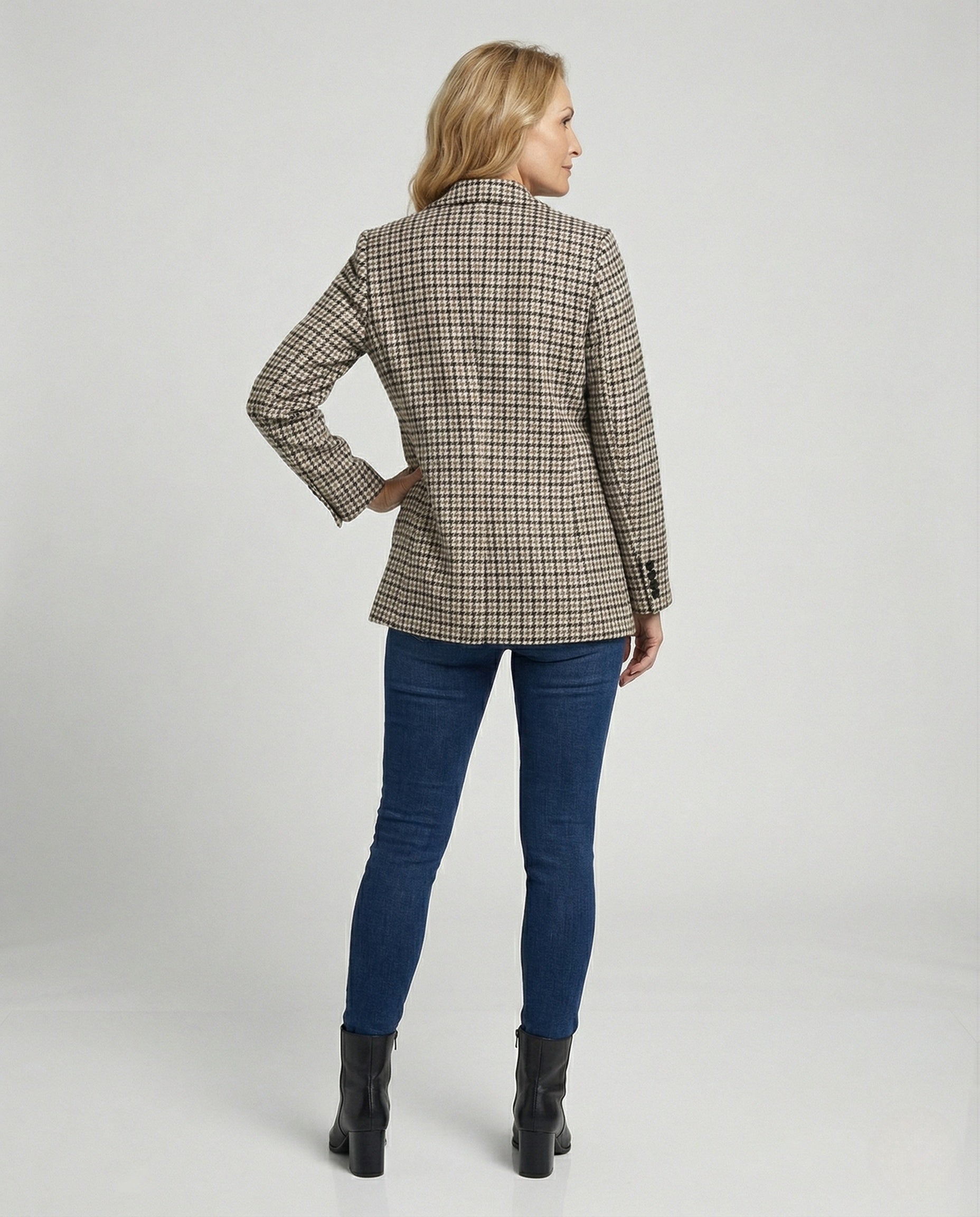 Product 15444960313674 - back_view