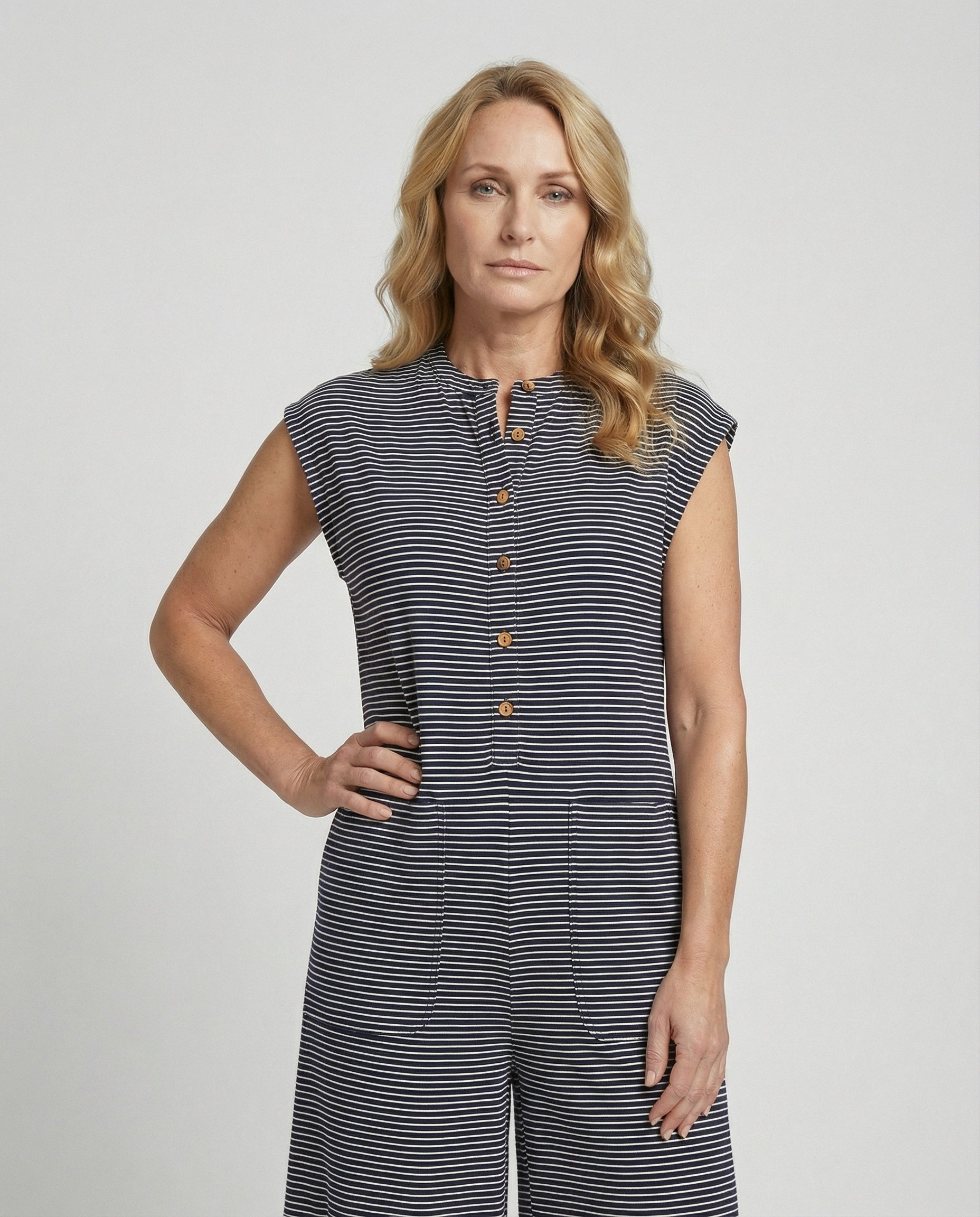 Product 15479710679370 - upper_body