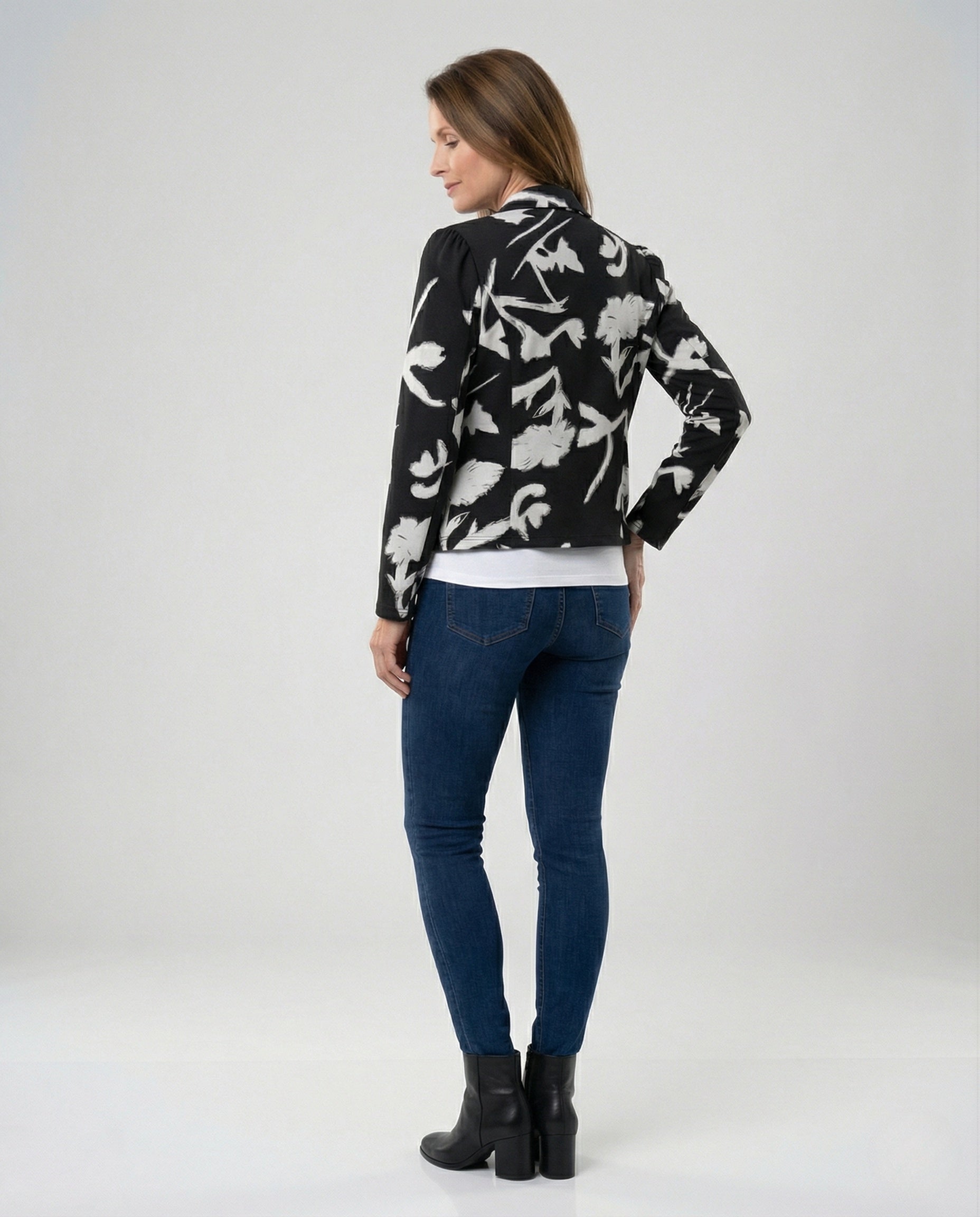 Product 15495792132426 - back_view