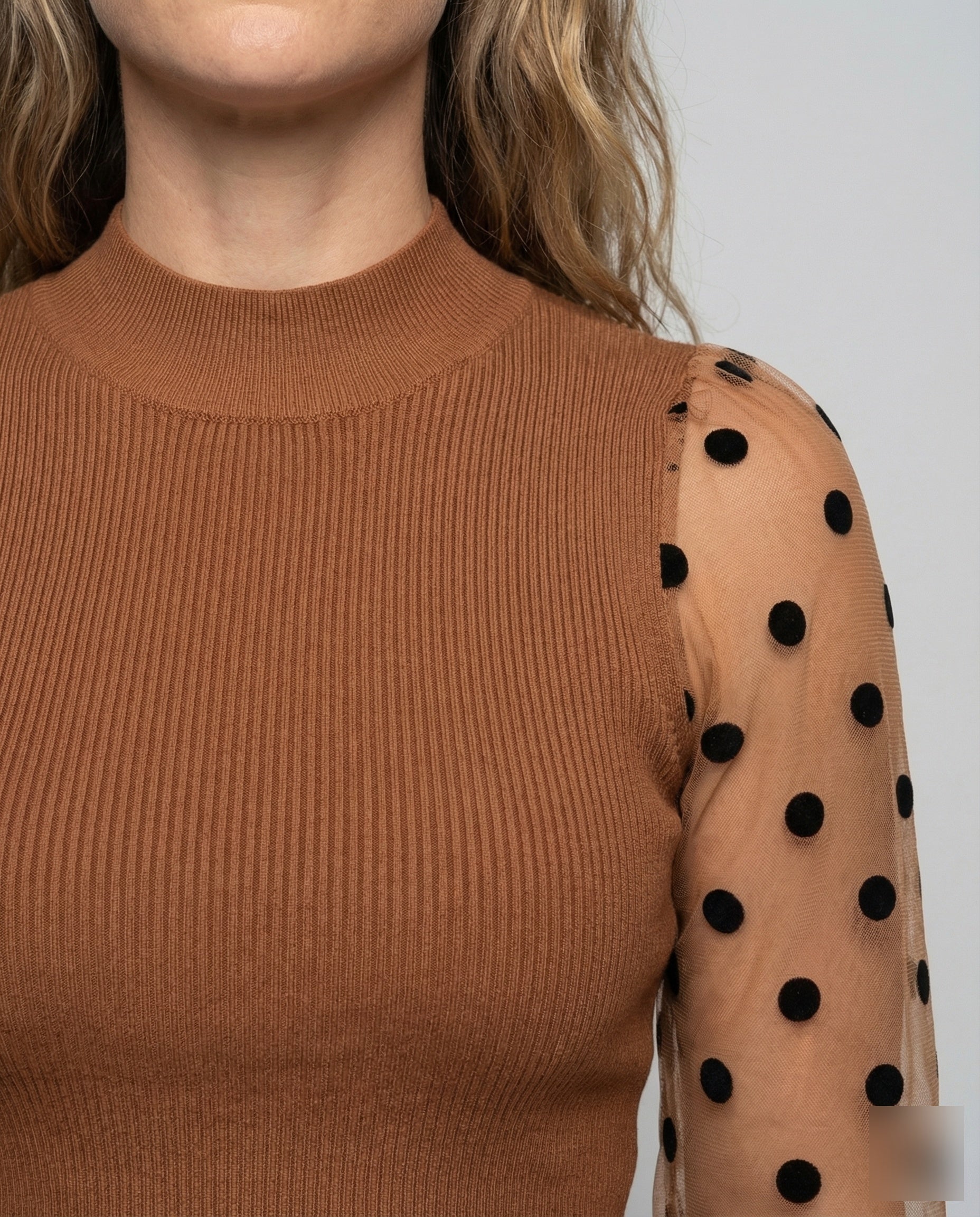 Product 15540730560842 - close_up_detail