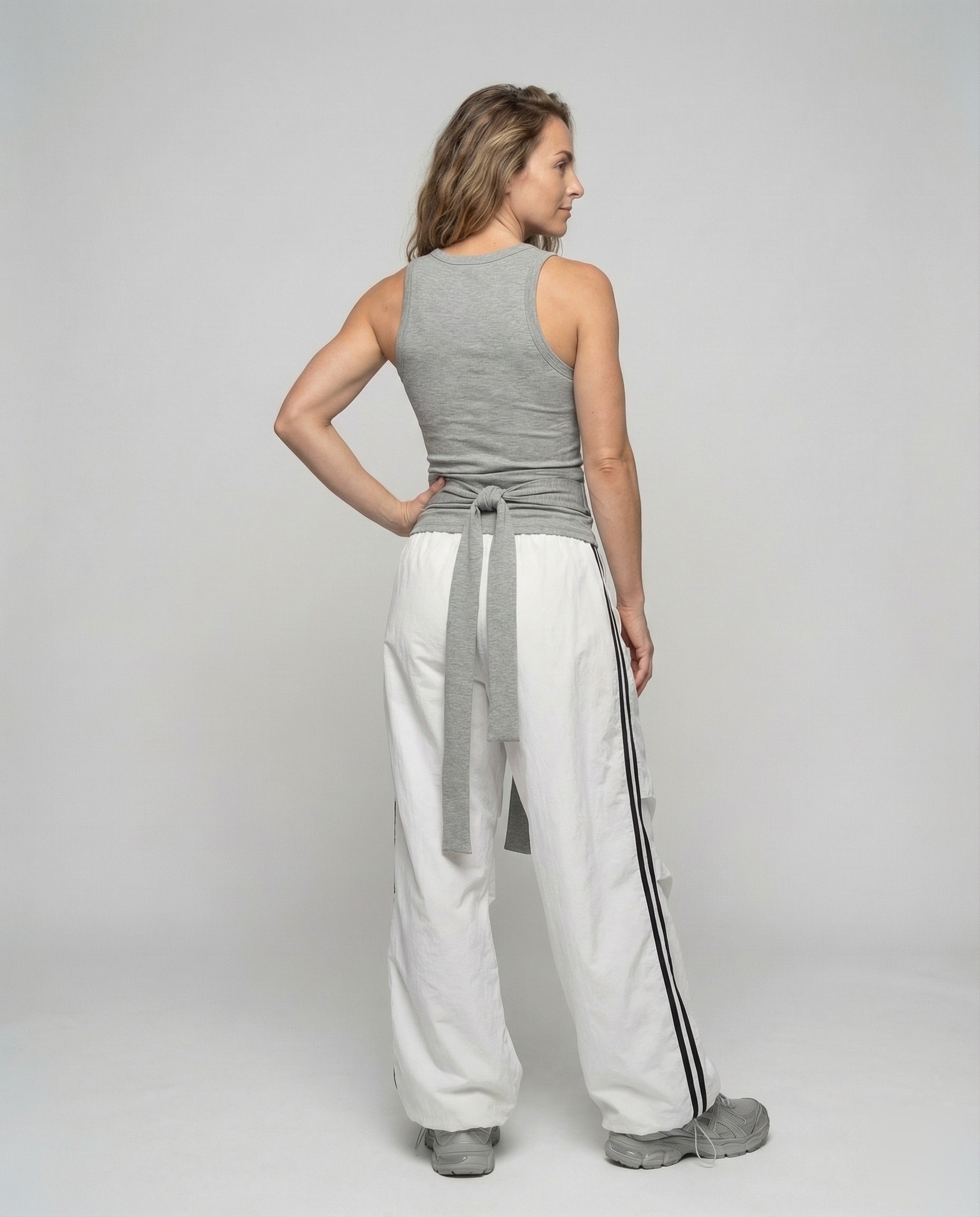 Product 15540736131402 - back_view
