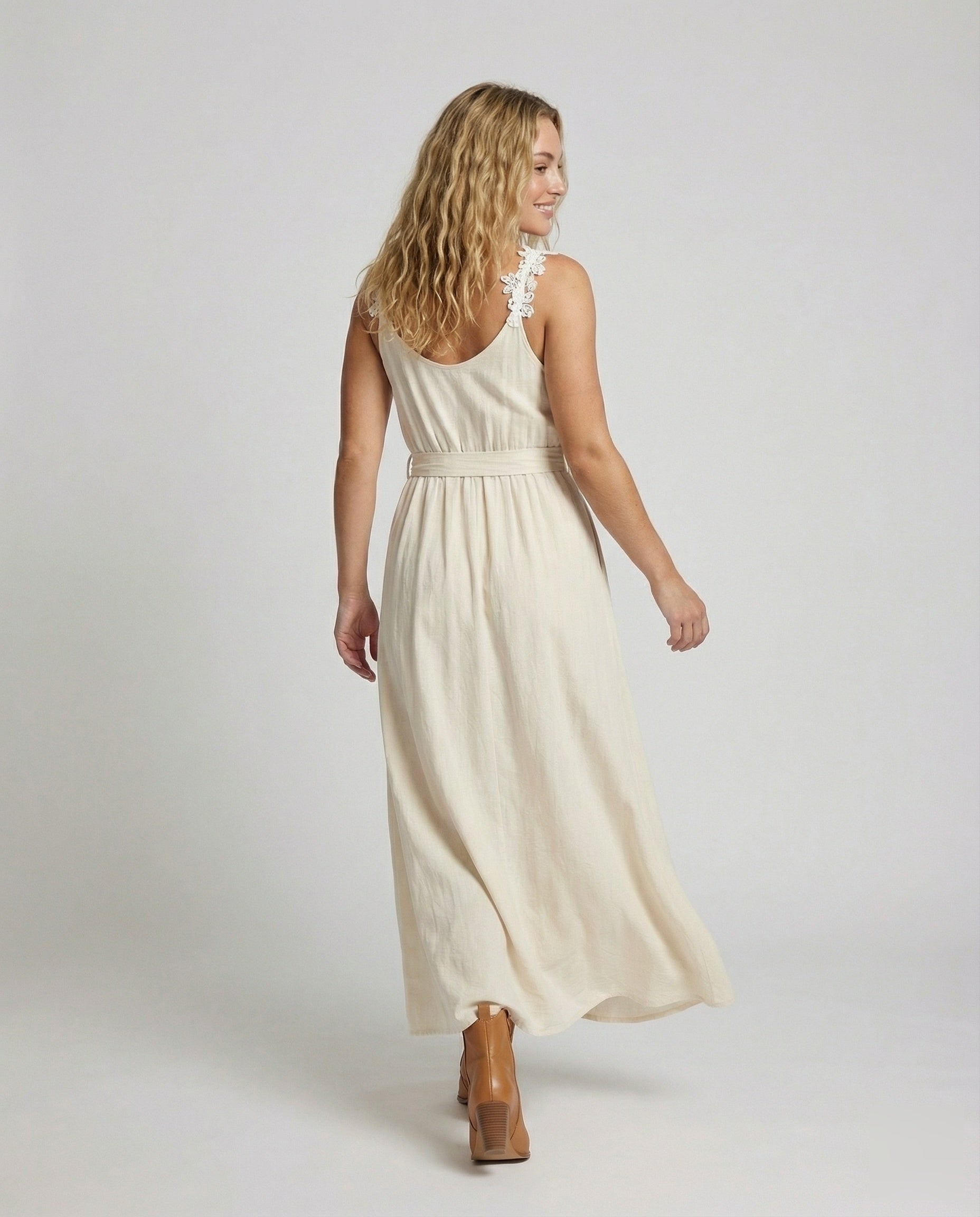 Product 15560972534090 - back_view