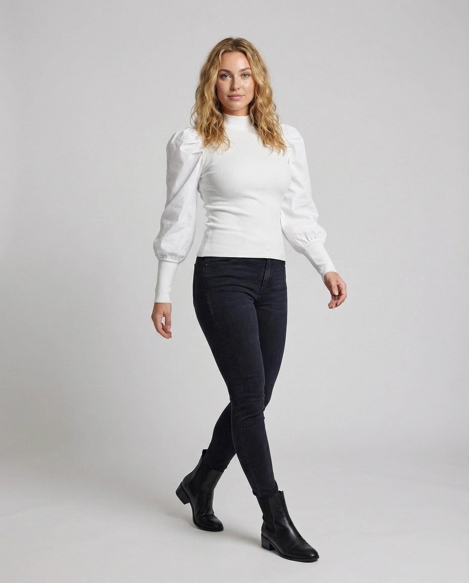Product 15564293734730 - full_body_front
