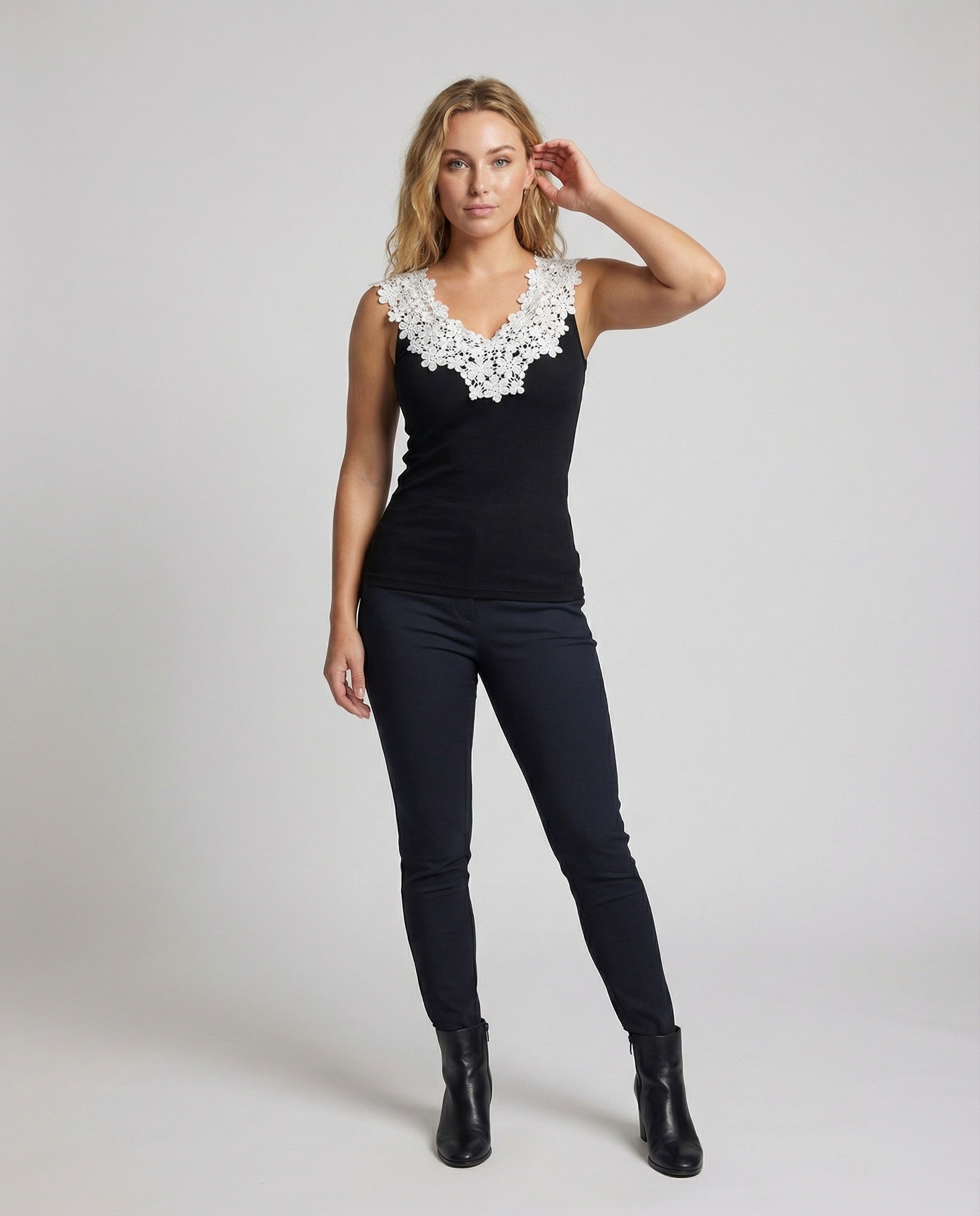 Product 15564295110986 - full_body_front