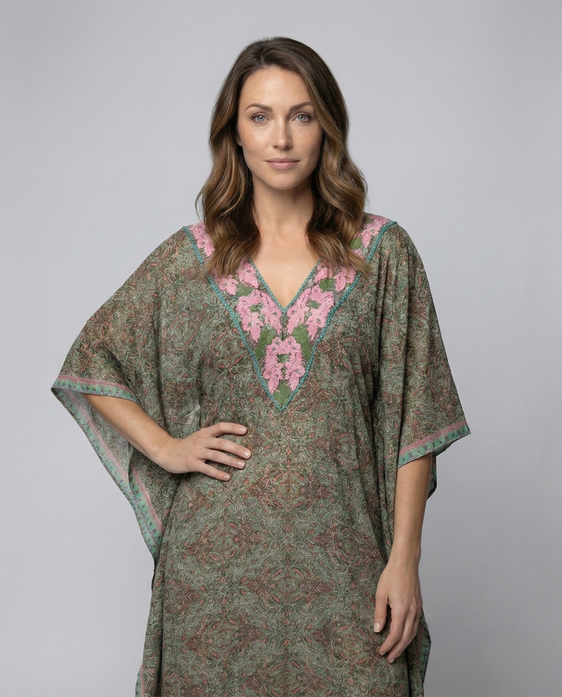Product 15564315394378 - upper_body