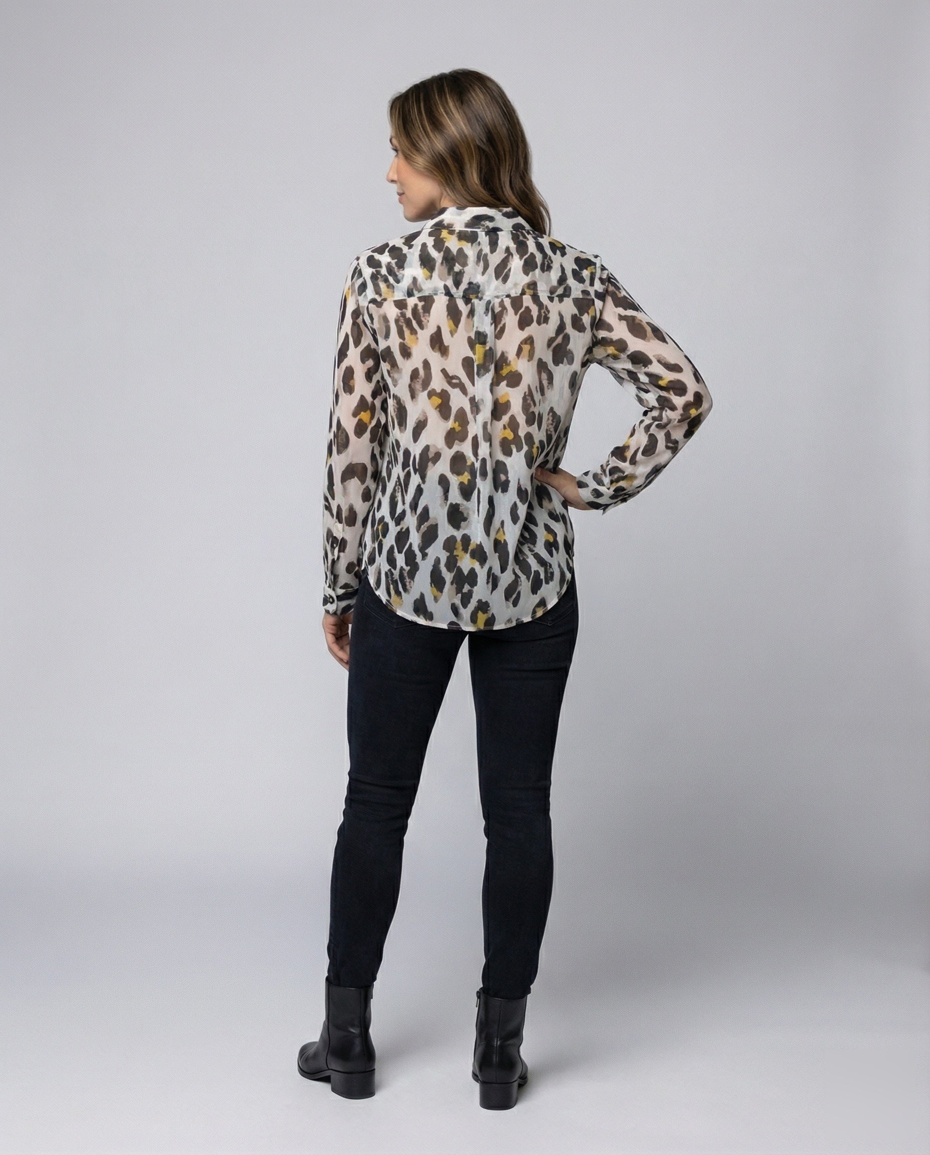 Product 15564321784138 - back_view